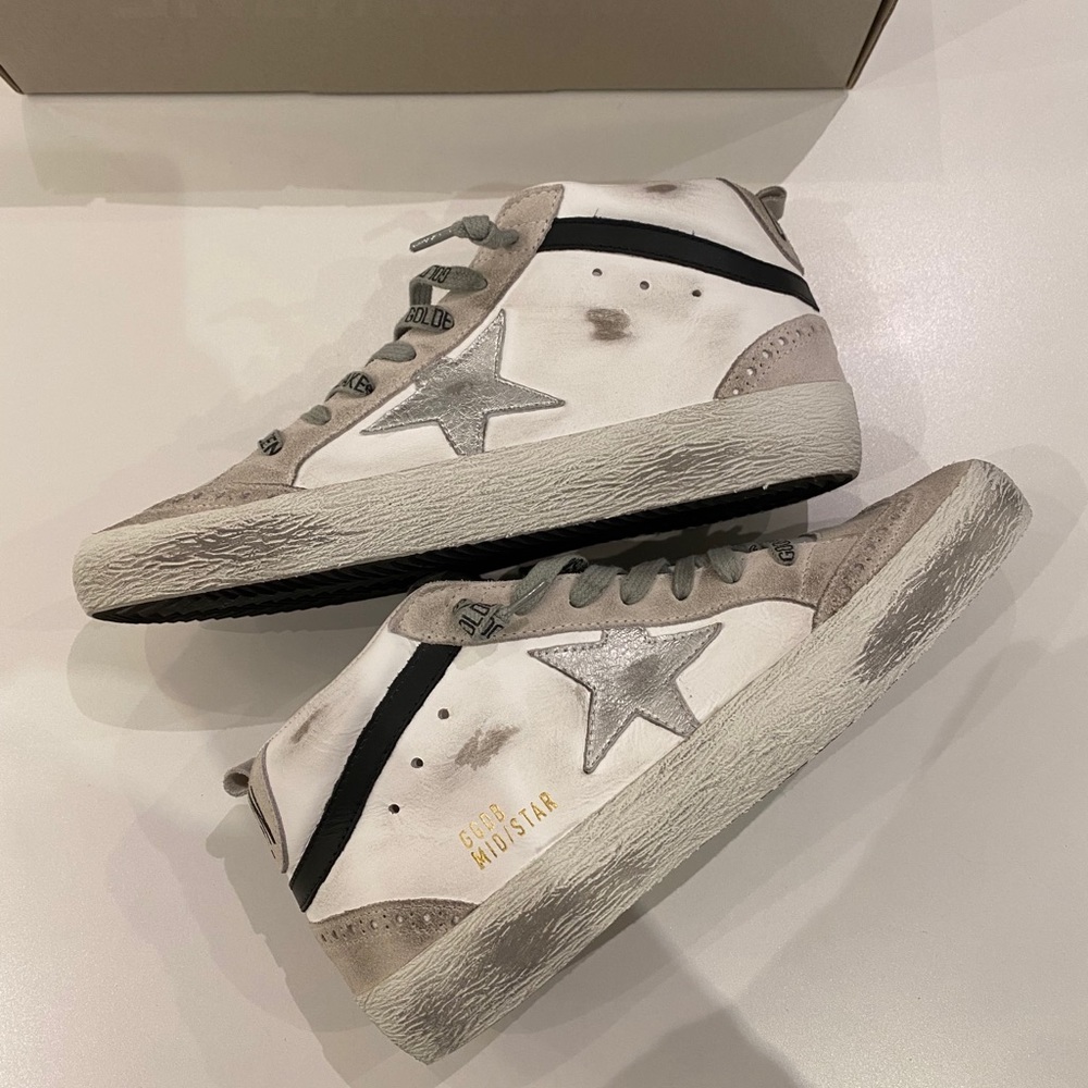 Golden Goose Midstar White/Black/Silver Star NIB - Picture 5 of 10